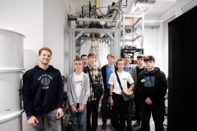Teilnehmer:innen der Simons Science School in Chemistry and Physics 2025