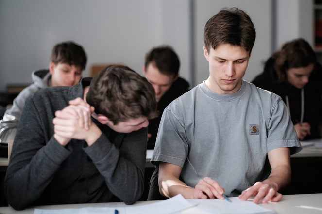 Teilnehmer:innen beim NÁBOJ Bootcamp 2024