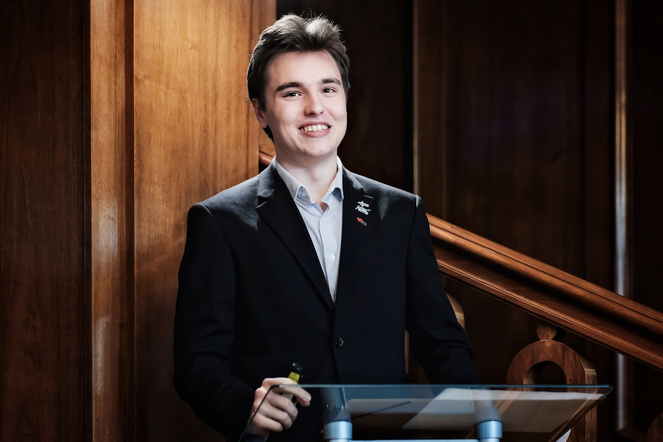 Präsentation von Mathe+ in der ukrainischen Botschaft in Wien 2024