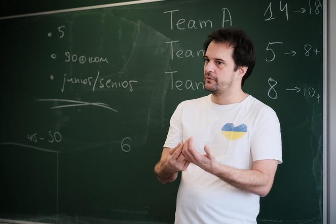 Teilnehmer:innen beim NÁBOJ Bootcamp 2024