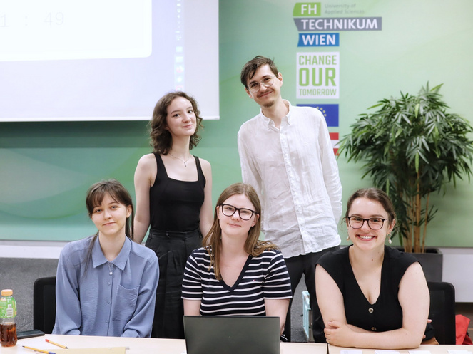 Teilnehmer:innen beim Wettbewerb m3 am FH Technikum in Wien 2025