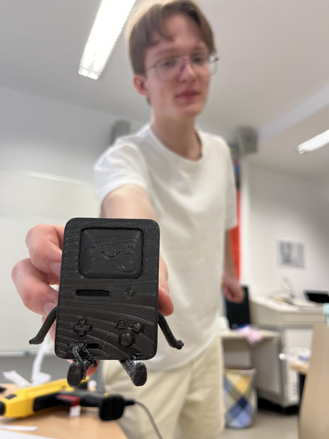Teilnehmer:innen ebi den IV-MINT-Stipendium Sommerkursen 2025