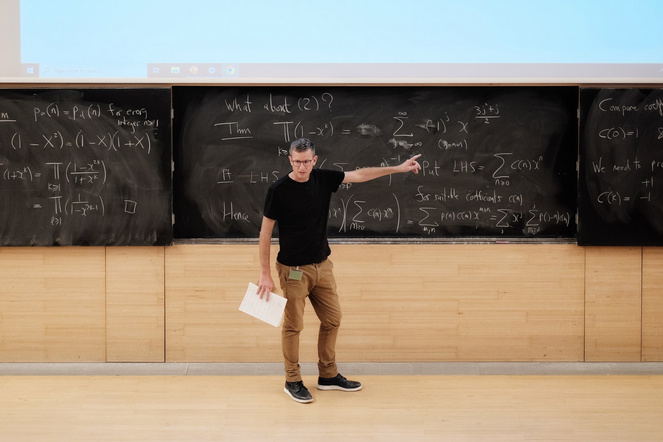 Teilnehmer:innen der Simons Science School in Mathematics 2025