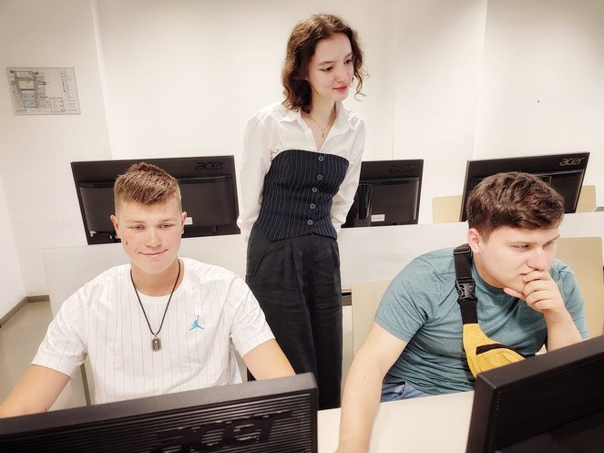 Teilnehmer:innen bei der Veranstaltung IV High Potentials aus der Ukraine