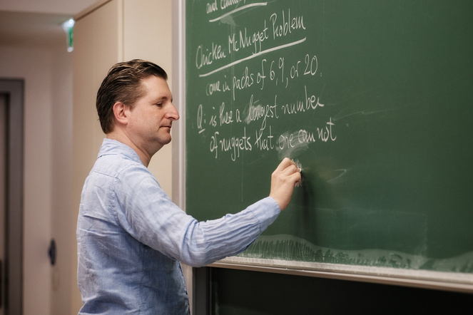 Teilnehmer:innen der Simons Science School in Mathematics 2025