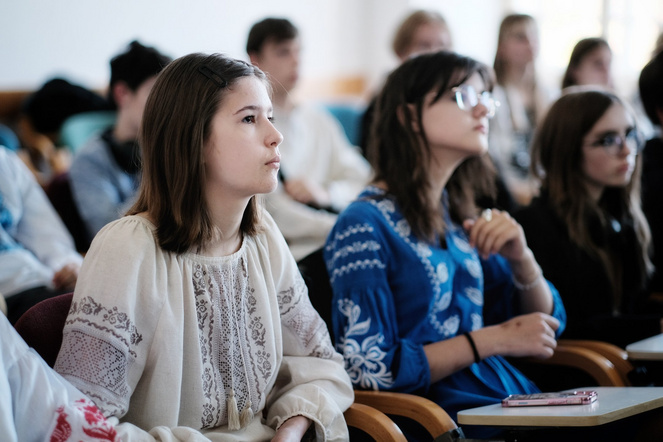 Teilnehmer:innen der Simons Science School in Chemistry and Physics 2025