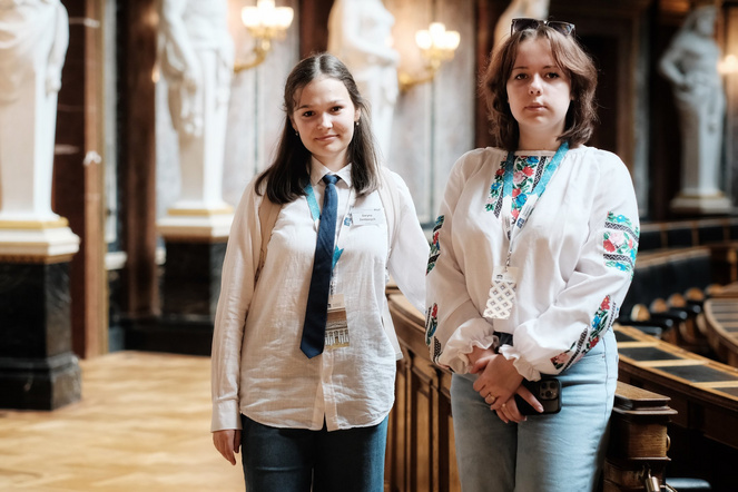 Teilnehmer:innen bei der AITHYRA AI for Science School 2025