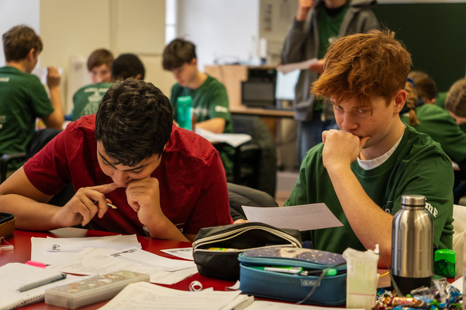 Teinehmer:innen bei NÁBOJ Junior am Erwin Schrödinger Institut 2025