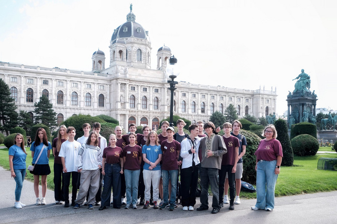 Teilnehmer:innen der Simons Science School in Mathematics 2025
