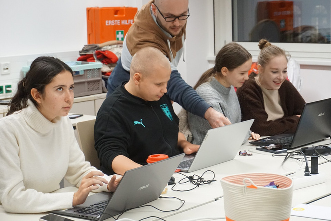 Teilnehmer:innen bei MathePlus 2022