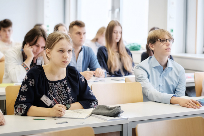 Teilnehmer:innen der Simons Science School in Mathematics 2025